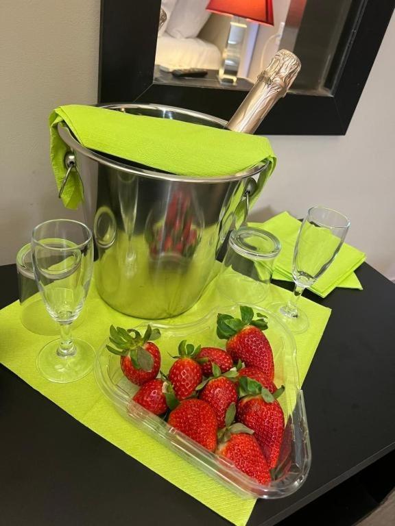 Relaise Luxury Sistina Hotel Róma Kültér fotó